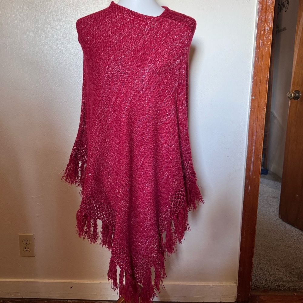 Brilliant Red Sparkly Poncho Charming Charlie
